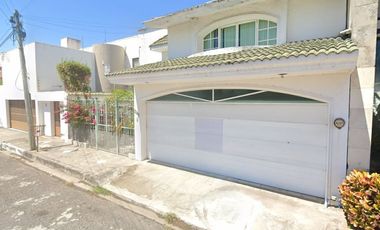Casa en Venta. Costa de Oro, Veracruz, Veracruz. Remate Hipotecario.
