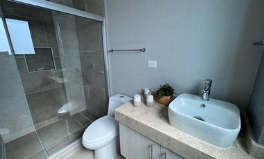 CASA EN VENTA EN LA VISTA RESIDENCIAL, EL REFUGIO, QUERETARO
