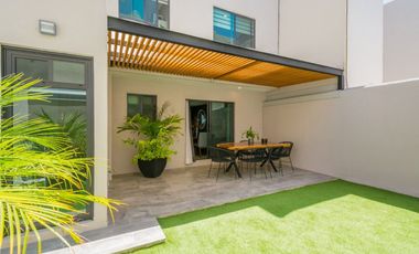 CASA EN VENTA EN LA VISTA RESIDENCIAL, EL REFUGIO, QUERETARO