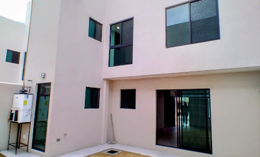CASA EN VENTA EN LA VISTA RESIDENCIAL, EL REFUGIO, QUERETARO