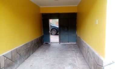 Venta de Amplia Casa de 285 m² a solo una cuadra de la Municipalidad de San Jerónimo - Cusco
