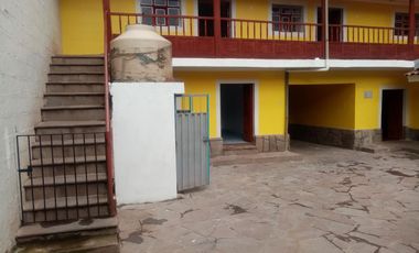 Venta de Amplia Casa de 285 m² a solo una cuadra de la Municipalidad de San Jerónimo - Cusco