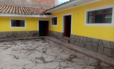 Venta de Amplia Casa de 285 m² a solo una cuadra de la Municipalidad de San Jerónimo - Cusco