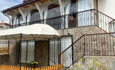 Espectacular Casa en venta, El Rosario de Peñuelas con Amplios Espacios, Piscina y Áreas Verdes