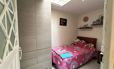 Vendo casa grande rentable, excelente oportunidad, en Santa Helenita, Bogotá