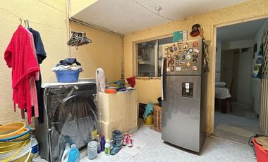 Vendo casa grande rentable, excelente oportunidad, en Santa Helenita, Bogotá