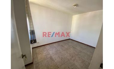 Departamento En Venta En Urbanización Miraflores // ID: 1136683