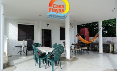 Casa con vista al mar de Venta en Playas Villamil, via a Data km 8.5