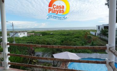 Casa con vista al mar de Venta en Playas Villamil, via a Data km 8.5