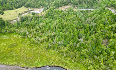 Amplio Terreno en San Juan de Chadmo, Quellón / Chiloé