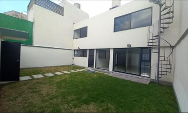 Casa en venta, totalmente remodelada, Hacienda de Echegaray