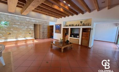 Casa en Venta, Jardines de Ahuatepec, Cuernavaca