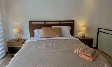 ¡Suite con parqueadero ubicada sector parque de la madre!
