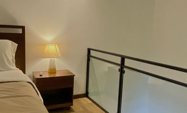 ¡Suite con parqueadero ubicada sector parque de la madre!