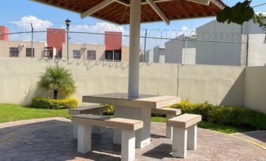 CASA EN VENTA EN BOSQUES DE SANCTORUM CUAUTLANCINGO PUEBLA CERCA DE VW, AUTOPISTA MEXICO PUEBLA