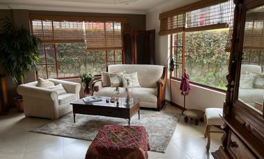¡Hermosa casa en venta de 3 dormitorios, sector Vista Linda!
