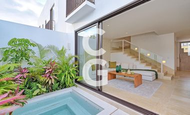 Casa en Venta en Cancún en Residencial Losantos con 3 Recámaras y Alberca