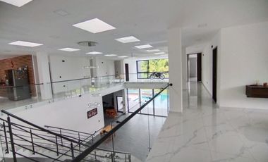 Casa Campestre amoblada en arriendo en Combia