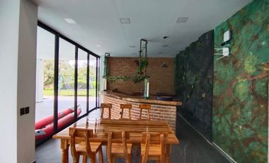 Casa Campestre amoblada en arriendo en Combia