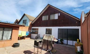 Se vende casa en Avenida El Santo, La Serena
