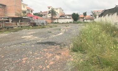 Terreno en venta comercial y residencial 2.580m2 a 3 cuadras del Terminal Terrestre de Cuenca