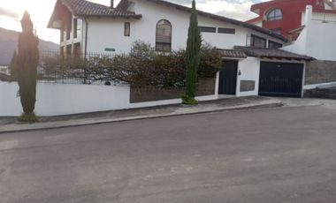 Rento Amplia Casa, sector parque Metropolitano, ideal para Restaurantes.