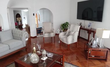 Rento Amplia Casa, sector parque Metropolitano, ideal para Restaurantes.