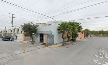 Casa en remate bancario en Villa Florida Sector B, Vista Hermosa, 88715 Reynosa, Tamps.