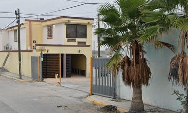 Casa en remate bancario en Villa Florida Sector B, Vista Hermosa, 88715 Reynosa, Tamps.
