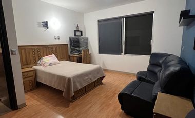 RENTA CASA  CON JARDIN EN FRACCIONAMIENTO PROVINCIA SANTA ELENA , QUERETARO