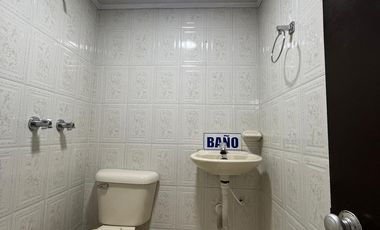 ARRIENDO OFICINA EN EL CENTRO DE MANIZALES CON OPCIÓN DE COMPRA