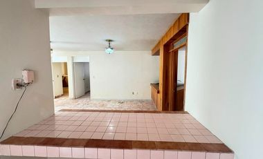 CASA EN VENTA EN AGUASCALIENTES, FRACC. DEL VALLE 1