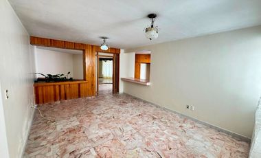 CASA EN VENTA EN AGUASCALIENTES, FRACC. DEL VALLE 1