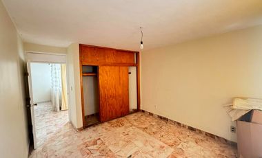 CASA EN VENTA EN AGUASCALIENTES, FRACC. DEL VALLE 1