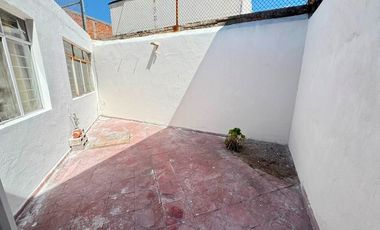 CASA EN VENTA EN AGUASCALIENTES, FRACC. DEL VALLE 1