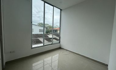 APARTAMENTO 202 EDIFICIO VILLA SOL EN BARRIO PORTAL DE LA PRADERA