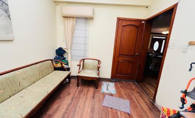 Casa de venta con suite posterior en Valle de los Chillos- sector Playa Chica