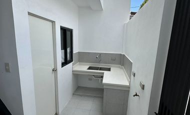 Gaha Townhouse, 5-Bedroom Townhouse for Sale, Parañaque City