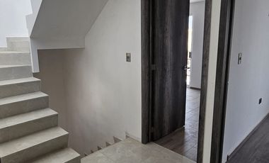 CASA EN VENTA CON ROOF GARDEN EN SAN FRANCISCO OCOTLÁN, CORONANGO