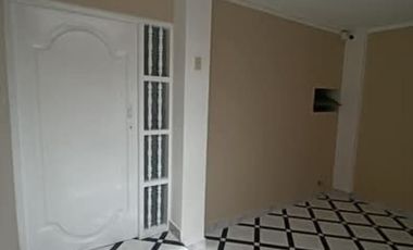 VENTA CASA 2 PISOS EN URB. PRIMAVERA