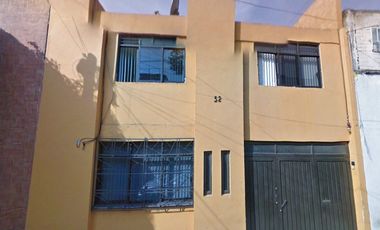 VENTA DE CASA EN COL.EX HIPODROMO DE PERALVILLO ALCALDIA CUAUHTEMOC