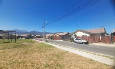 ARRIENDO HERMOSA CASA 2D+1B+3E CERCA DE HOSPITAL PIPROVINCIAL QUILLOTA