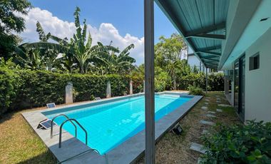 FOR RENT Modern 5BR House with Pool in Ayala Alabang Village, Muntinlupa City - RH103