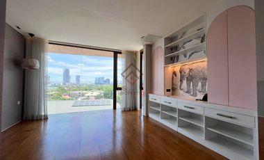 FOR SALE Modern & Automated 5BR House in White Plains, Quezon City - SH105