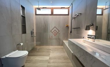 FOR SALE Modern & Automated 5BR House in White Plains, Quezon City - SH105