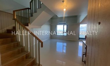 PH-X Mandani Bay Suites