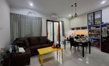 Rumah Mewah Semi Furnish di Perum Vasana Residence Condong Catur Sleman