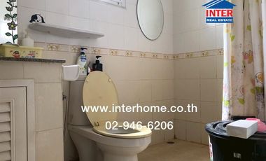 2-storey townhouse, 29.4 sq m, Petch Anan Village, near Lat Sawai Market, Rangsit-Nakhon Nayok Road, Phra Ong Chao Sai Lam Luk Ka Road, Pathum Thani