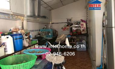2-storey townhouse, 29.4 sq m, Petch Anan Village, near Lat Sawai Market, Rangsit-Nakhon Nayok Road, Phra Ong Chao Sai Lam Luk Ka Road, Pathum Thani