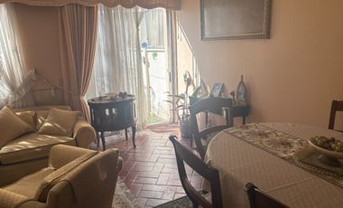 Casa 4 dormitorios, estacionamiento, patio, condominio 9 casas, Martínez de Rozas, Concepción